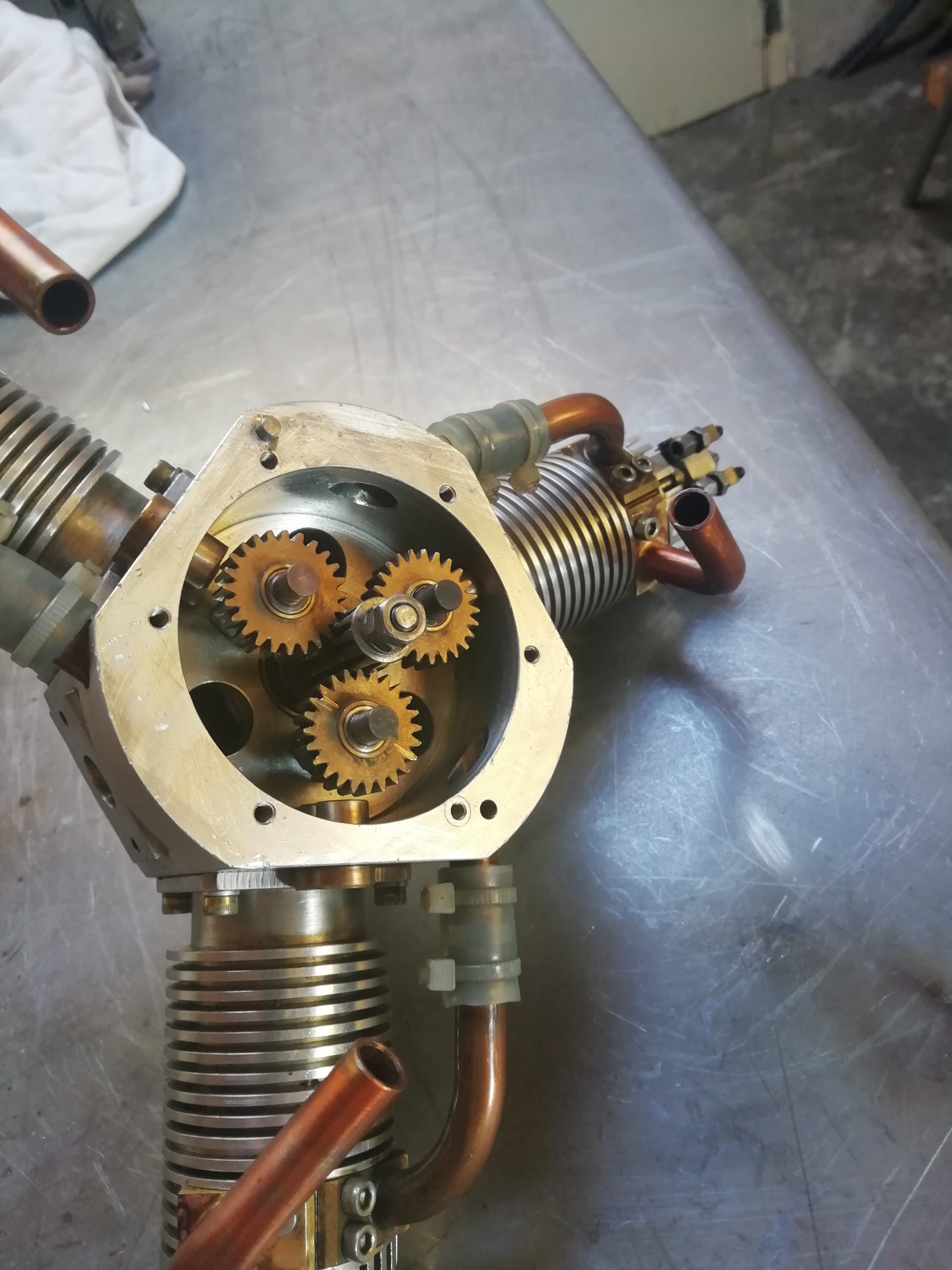 3 Cilinder stermotor detail