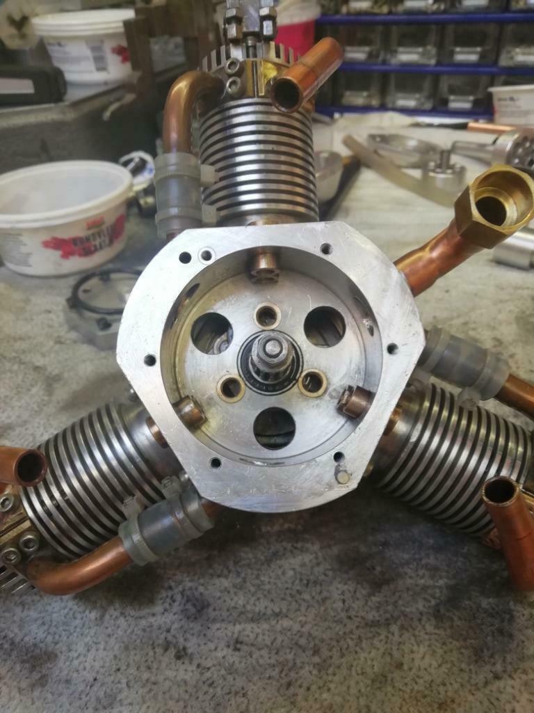 3 Cilinder stermotor