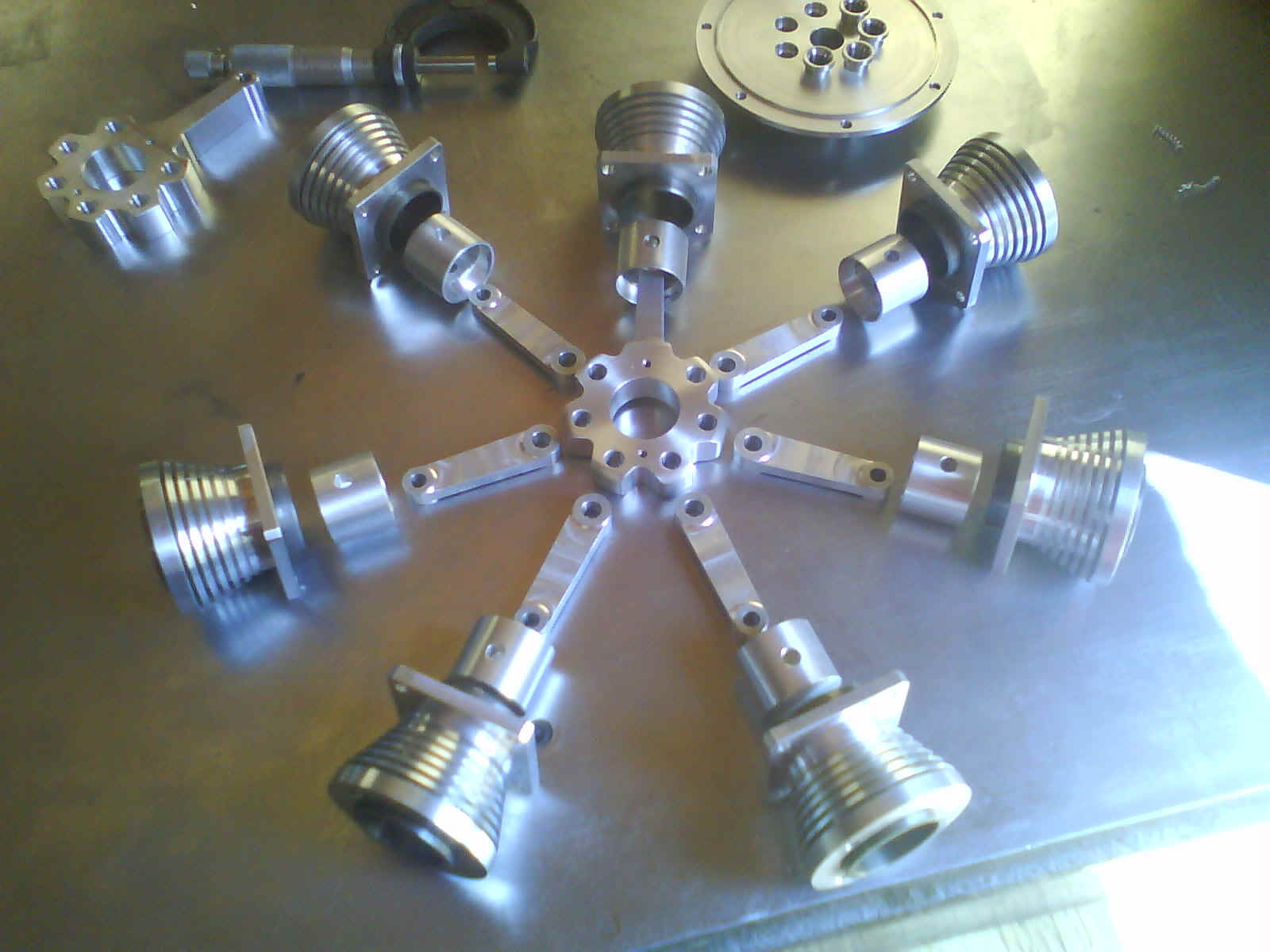 7 Cilinder stermotor