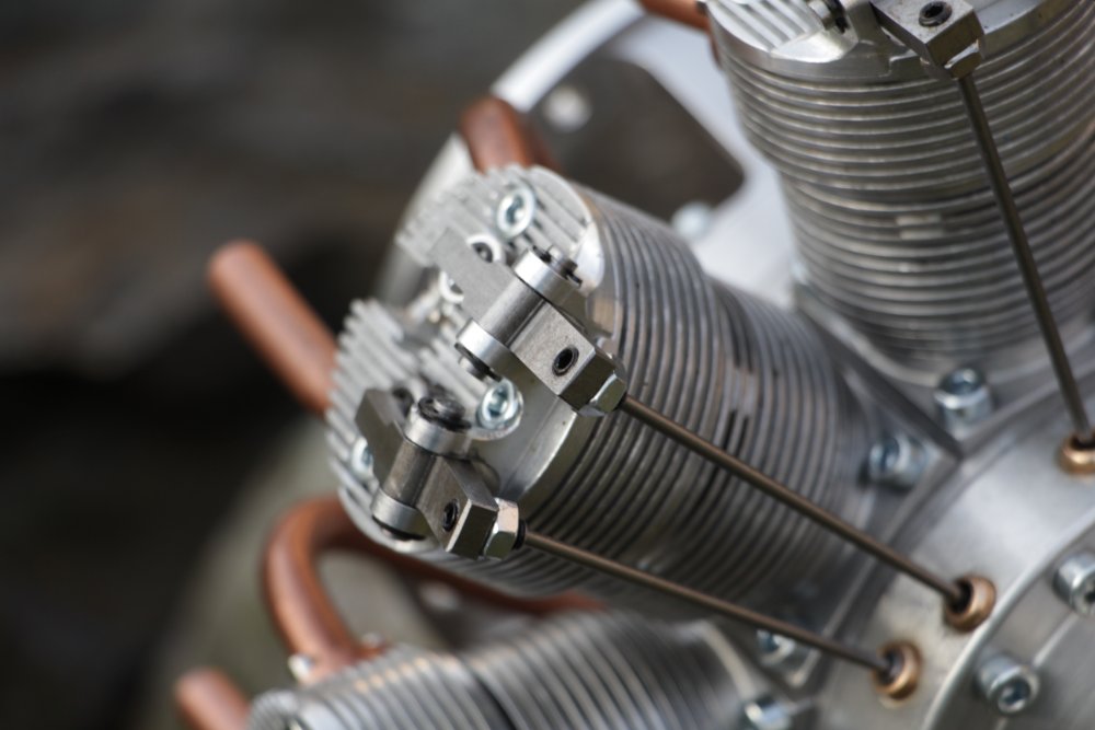 9 Cilinder stermotor